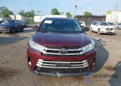 2018 Toyota Highlander Xle из США, поврежденный, VIN 5TDJZRFH4JS816767